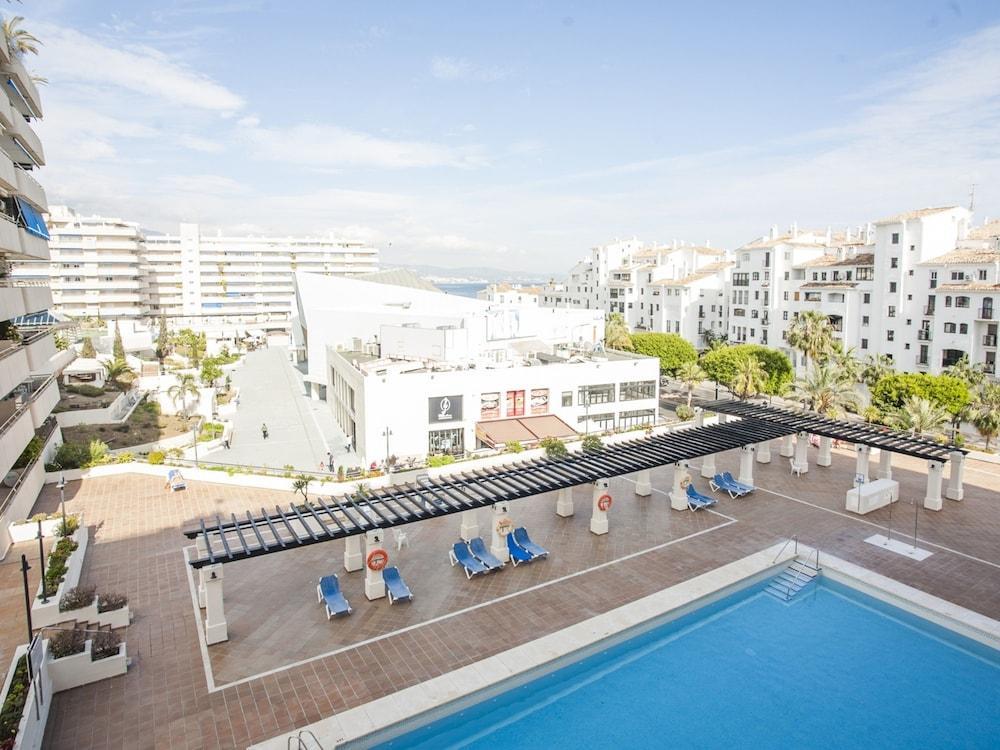 Marina De Banus Apartment Марбелья Экстерьер фото